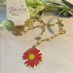 Oak&Ivy paperclip chain sunflower necklace stainless steel